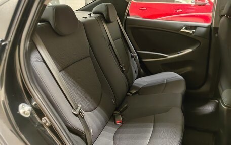 Hyundai Solaris II рестайлинг, 2013 год, 819 000 рублей, 9 фотография