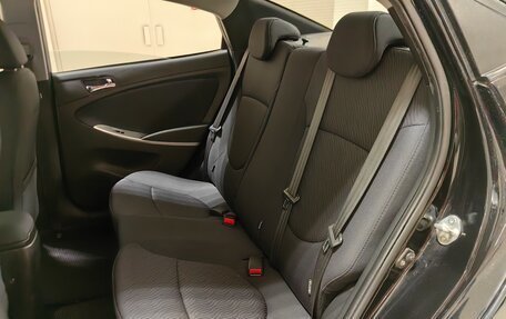 Hyundai Solaris II рестайлинг, 2013 год, 819 000 рублей, 8 фотография