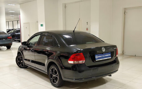 Volkswagen Polo VI (EU Market), 2012 год, 747 000 рублей, 2 фотография