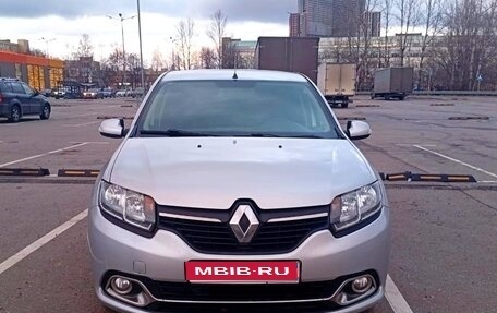 Renault Logan II, 2016 год, 750 000 рублей, 1 фотография