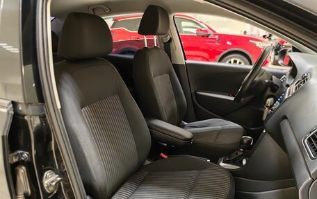 Volkswagen Polo VI (EU Market), 2012 год, 747 000 рублей, 7 фотография