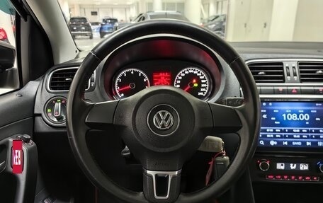 Volkswagen Polo VI (EU Market), 2012 год, 747 000 рублей, 11 фотография