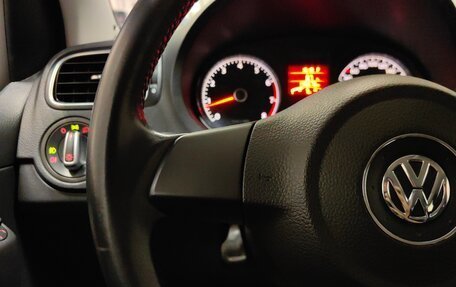 Volkswagen Polo VI (EU Market), 2012 год, 747 000 рублей, 17 фотография