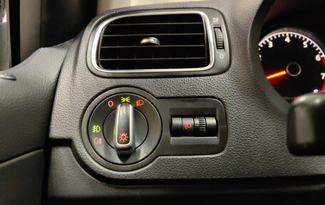 Volkswagen Polo VI (EU Market), 2012 год, 747 000 рублей, 21 фотография