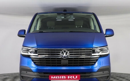 Volkswagen Caravelle T6 рестайлинг, 2020 год, 5 997 000 рублей, 2 фотография