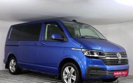 Volkswagen Caravelle T6 рестайлинг, 2020 год, 5 997 000 рублей, 3 фотография