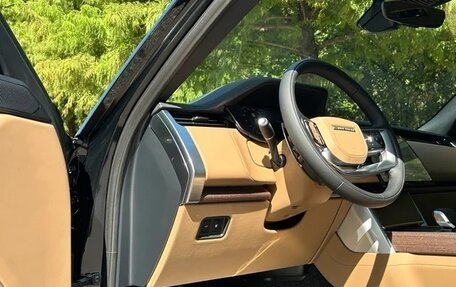 Land Rover Range Rover IV рестайлинг, 2025 год, 18 500 736 рублей, 11 фотография