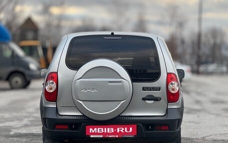 Chevrolet Niva I рестайлинг, 2013 год, 559 000 рублей, 6 фотография