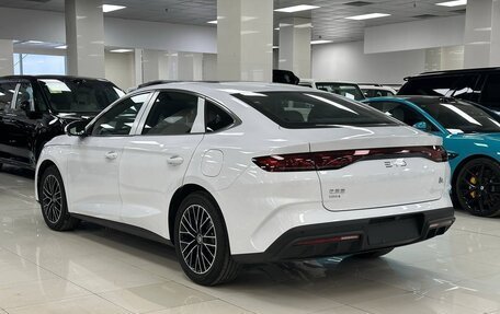 BYD Qin, 2024 год, 3 000 000 рублей, 4 фотография