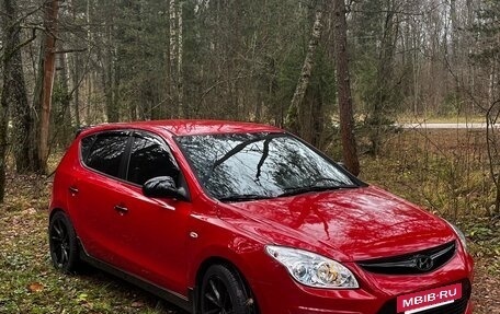 Hyundai i30 I, 2010 год, 599 000 рублей, 3 фотография