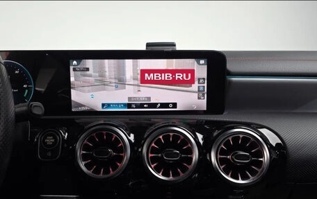 Mercedes-Benz CLA, 2021 год, 4 493 000 рублей, 8 фотография