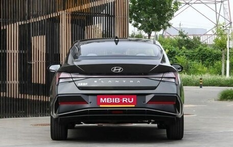 Hyundai Elantra, 2025 год, 2 590 000 рублей, 6 фотография