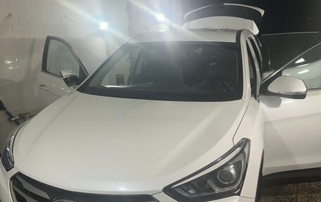 Hyundai Santa Fe III рестайлинг, 2017 год, 2 450 000 рублей, 2 фотография