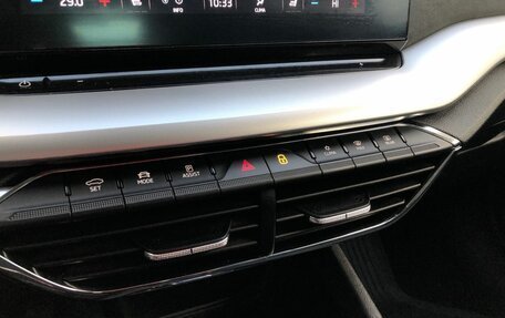 Skoda Octavia IV, 2022 год, 2 280 000 рублей, 16 фотография