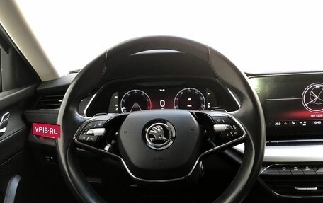 Skoda Octavia IV, 2022 год, 2 280 000 рублей, 21 фотография