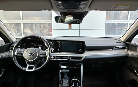 KIA K5, 2021 год, 2 400 000 рублей, 7 фотография