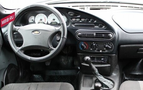 Chevrolet Niva I рестайлинг, 2003 год, 199 000 рублей, 5 фотография