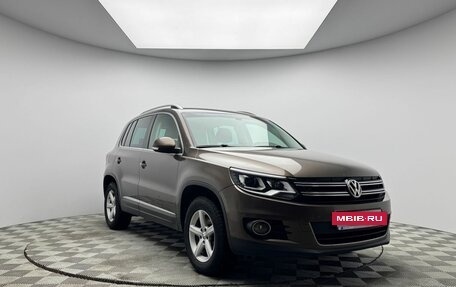 Volkswagen Tiguan I, 2014 год, 1 249 000 рублей, 3 фотография