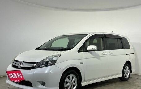 Toyota ISis I, 2013 год, 1 300 000 рублей, 1 фотография