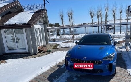 KIA Stinger I, 2018 год, 3 120 000 рублей, 10 фотография