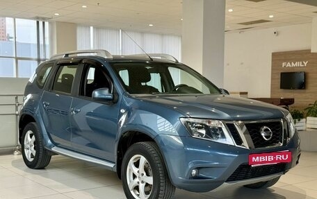 Nissan Terrano III, 2017 год, 1 370 000 рублей, 3 фотография