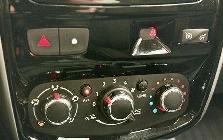 Nissan Terrano III, 2017 год, 1 370 000 рублей, 22 фотография