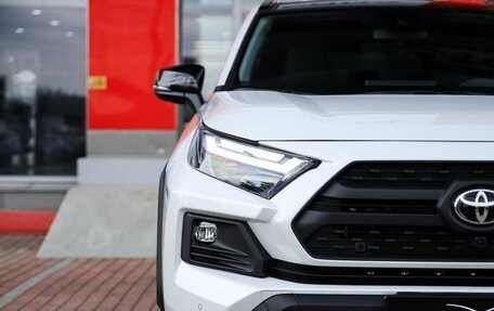 Toyota RAV4, 2025 год, 4 690 000 рублей, 6 фотография