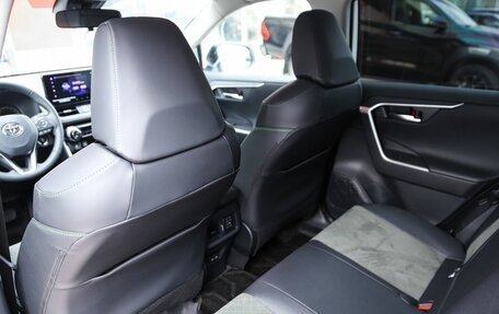 Toyota RAV4, 2025 год, 4 690 000 рублей, 18 фотография