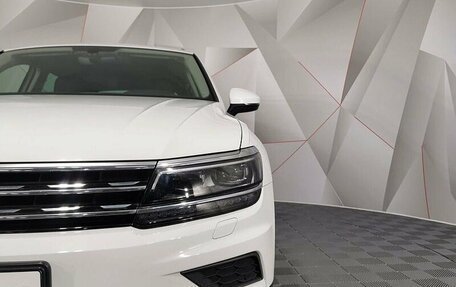 Volkswagen Tiguan II, 2017 год, 2 395 000 рублей, 10 фотография