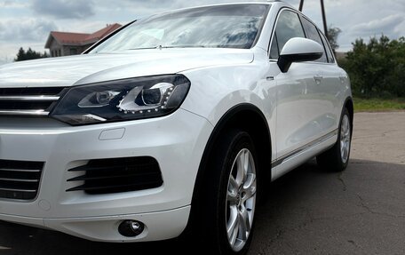 Volkswagen Touareg III, 2014 год, 2 490 000 рублей, 3 фотография