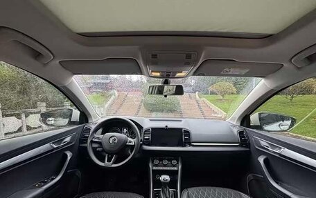 Skoda Karoq I, 2022 год, 2 279 000 рублей, 10 фотография