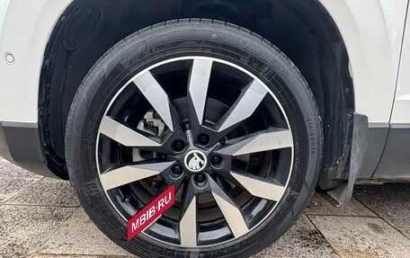 Skoda Karoq I, 2022 год, 2 279 000 рублей, 17 фотография