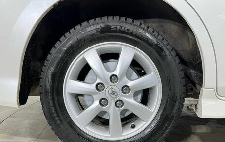 Toyota ISis I, 2013 год, 1 300 000 рублей, 23 фотография