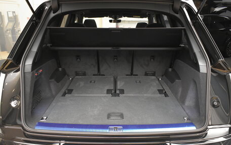 Audi Q7, 2024 год, 14 999 000 рублей, 29 фотография