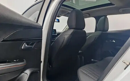 Peugeot 2008 II, 2022 год, 1 750 000 рублей, 16 фотография