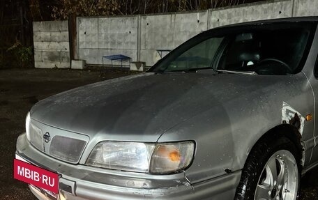 Nissan Maxima IV, 1998 год, 305 000 рублей, 7 фотография