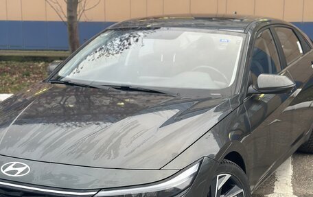 Hyundai Elantra, 2023 год, 1 950 000 рублей, 4 фотография