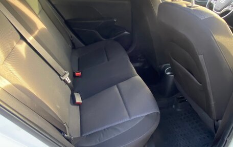 Hyundai Solaris II рестайлинг, 2019 год, 1 270 000 рублей, 10 фотография