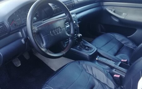 Audi A4, 1997 год, 570 000 рублей, 6 фотография
