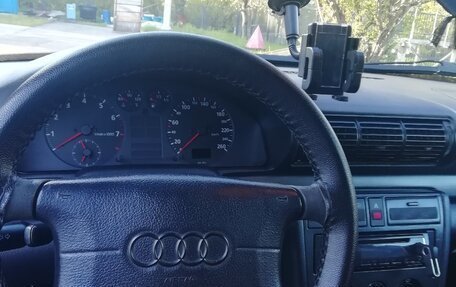 Audi A4, 1997 год, 570 000 рублей, 7 фотография