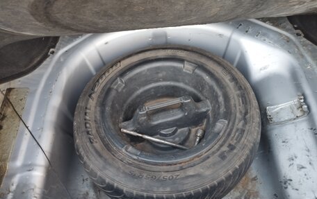 Hyundai Sonata IV рестайлинг, 2005 год, 450 000 рублей, 18 фотография