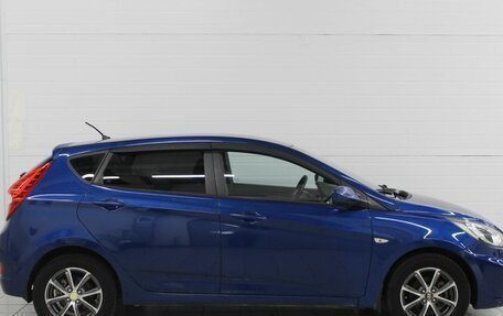 Hyundai Solaris II рестайлинг, 2011 год, 570 000 рублей, 6 фотография