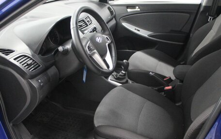 Hyundai Solaris II рестайлинг, 2011 год, 570 000 рублей, 13 фотография