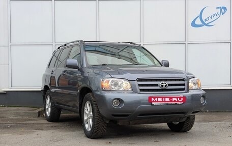 Toyota Highlander III, 2005 год, 1 200 000 рублей, 5 фотография