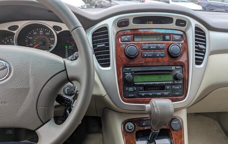 Toyota Highlander III, 2005 год, 1 200 000 рублей, 22 фотография