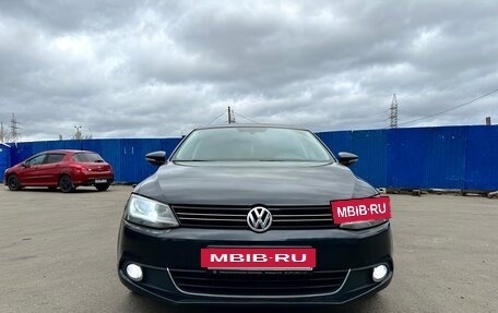Volkswagen Jetta VI, 2014 год, 1 100 000 рублей, 4 фотография