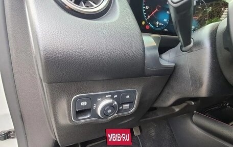 Mercedes-Benz GLB, 2022 год, 3 500 000 рублей, 14 фотография