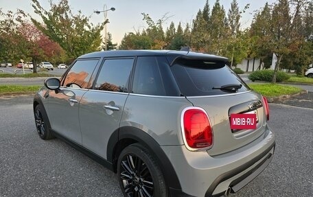 MINI Clubman, 2022 год, 2 350 000 рублей, 5 фотография
