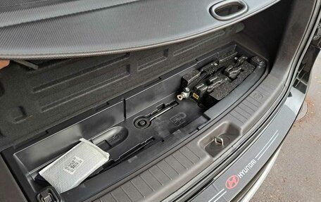 Hyundai Santa Fe III рестайлинг, 2011 год, 1 540 000 рублей, 24 фотография