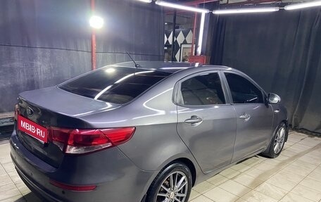 KIA Rio III рестайлинг, 2016 год, 880 000 рублей, 4 фотография